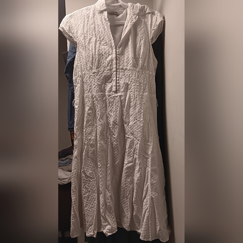 Size 12 RW & CO. White Dress
